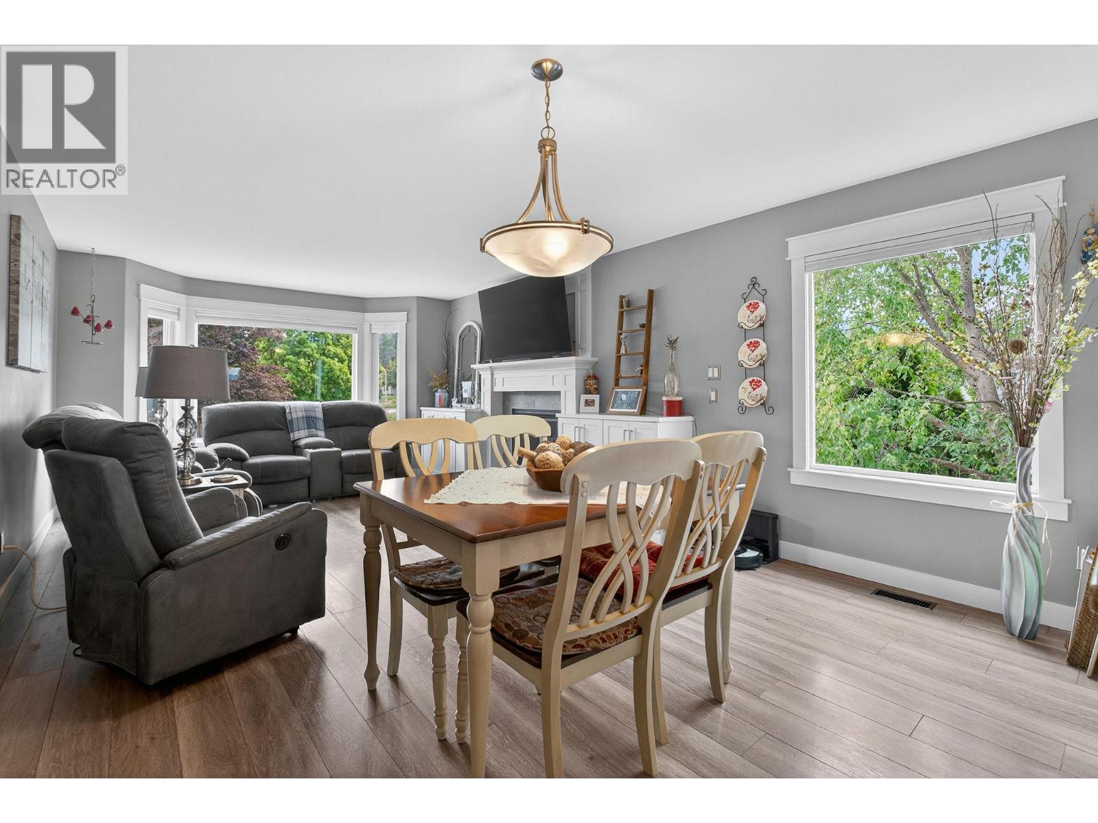3920 Mowitch Court - 21