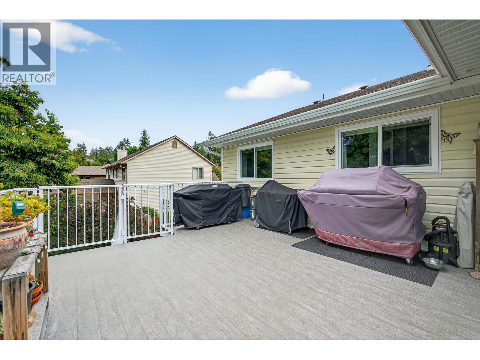 3920 Mowitch Court - 27
