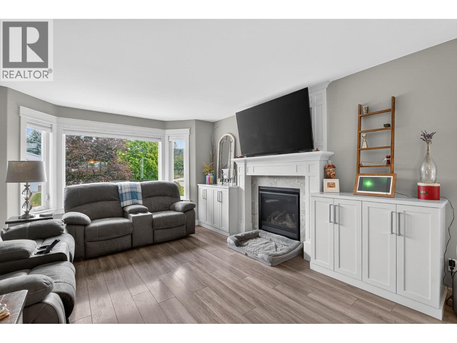3920 Mowitch Court - 12