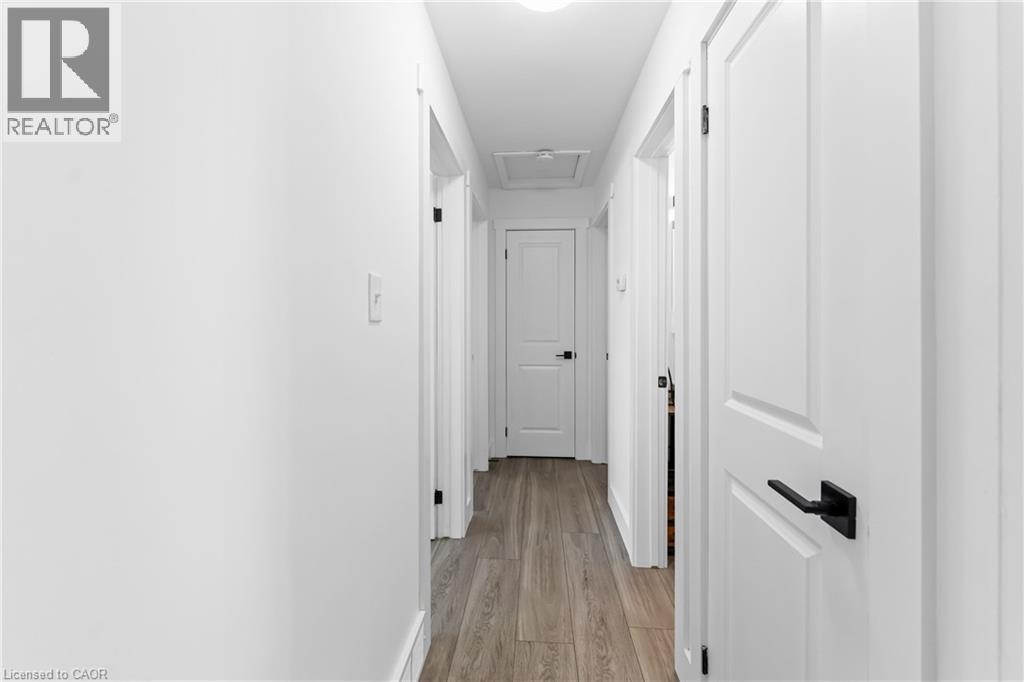 554 LAKE Street, St. Catharines, Ontario, L2N4H9 — Photo 29