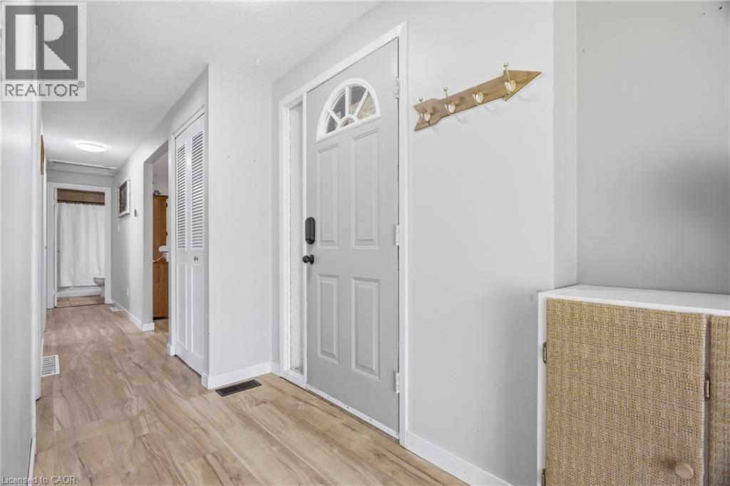19 GREENDALE Crescent, Kitchener, Ontario, N2A2R5 — Photo 43