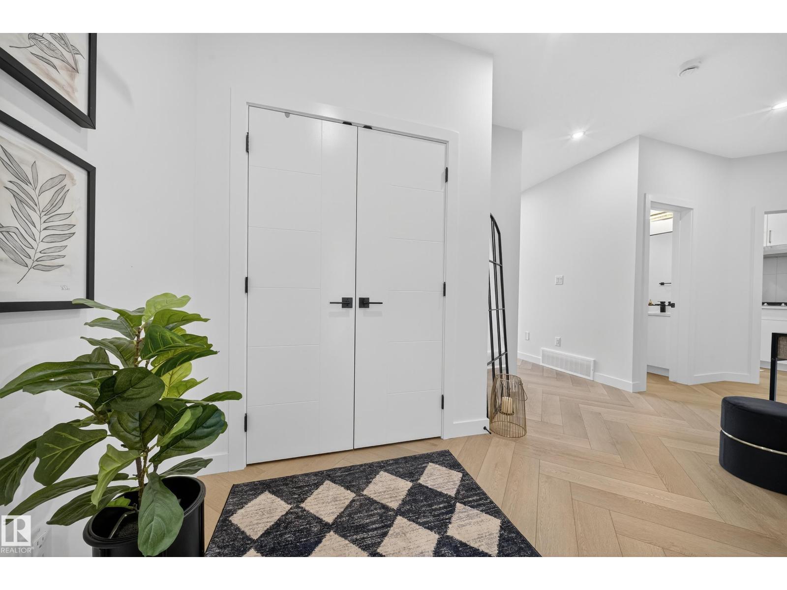 16527 3 ST NE - 7