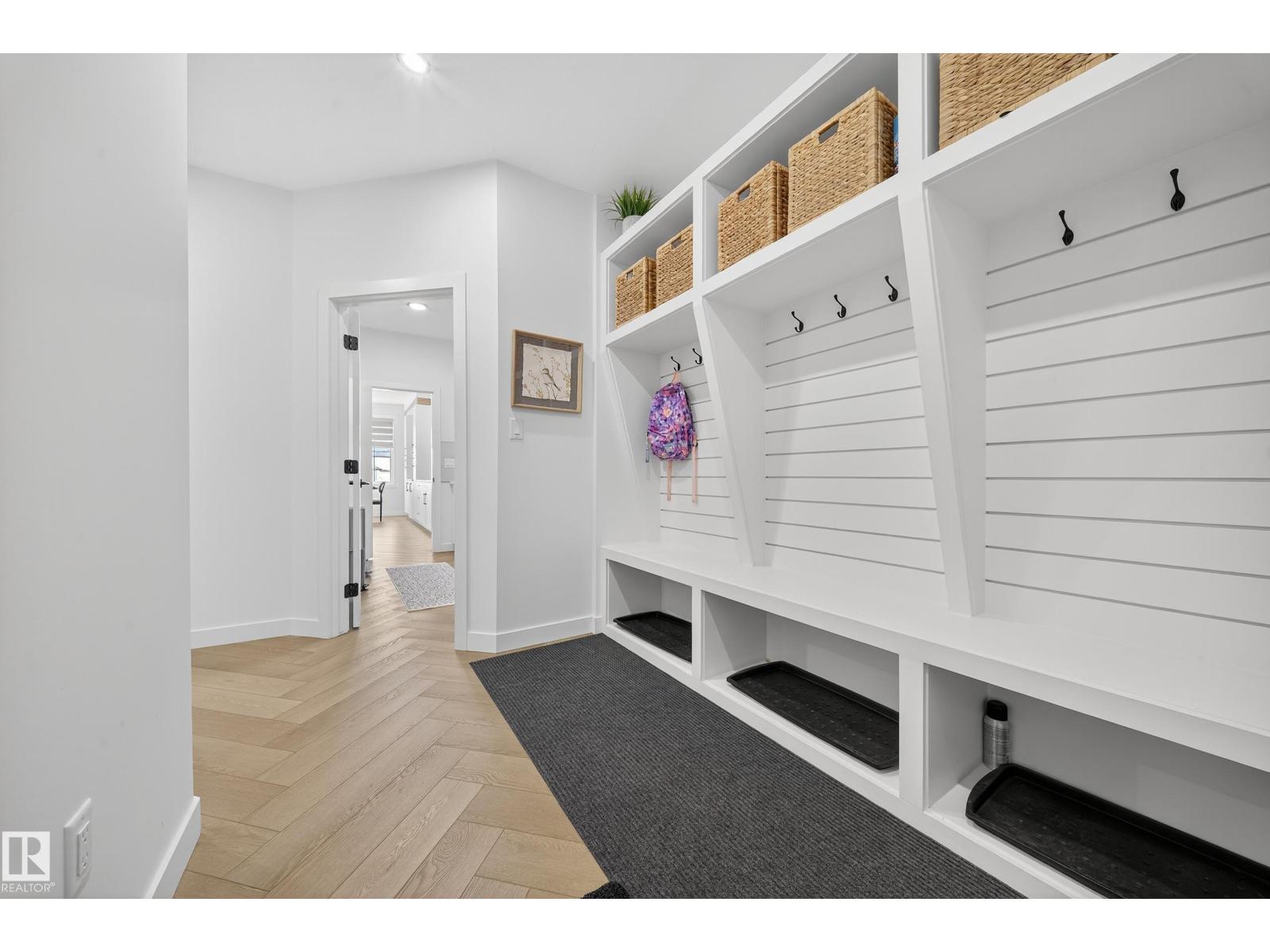 16527 3 ST NE - 14