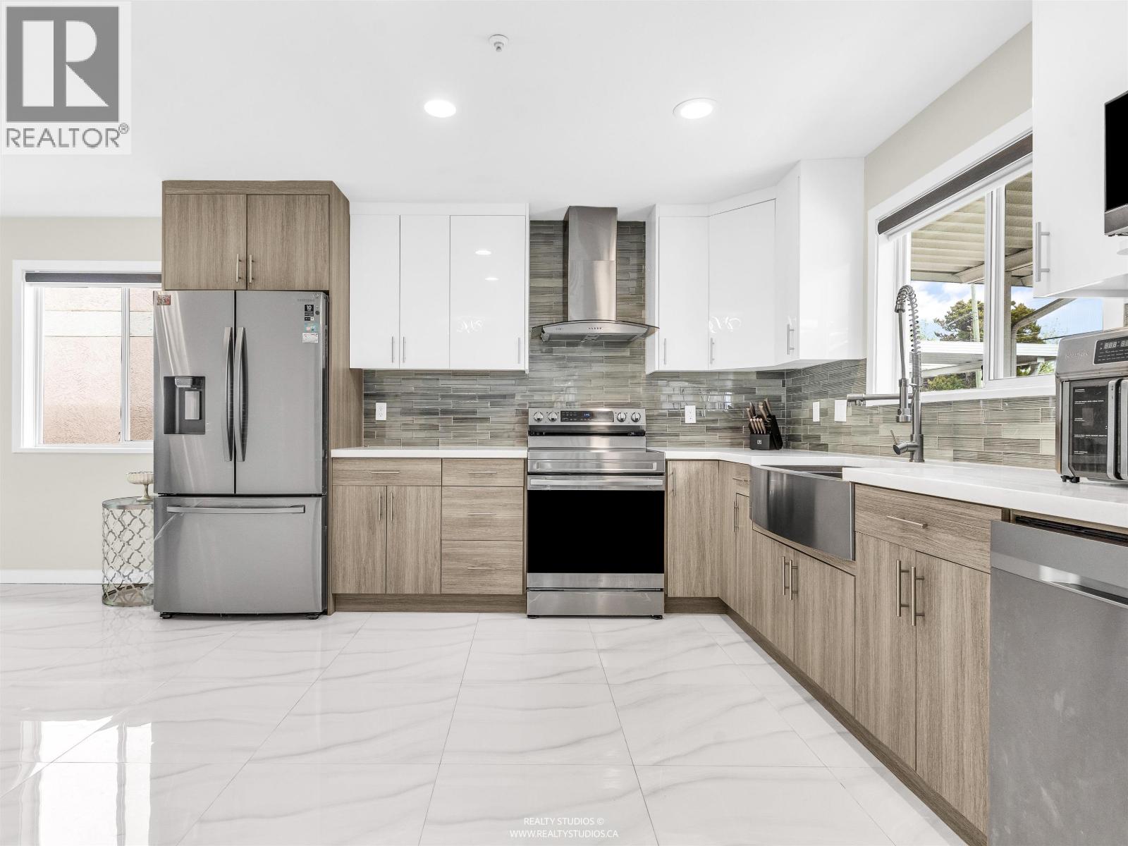3466 DIEPPE DRIVE — photo 3