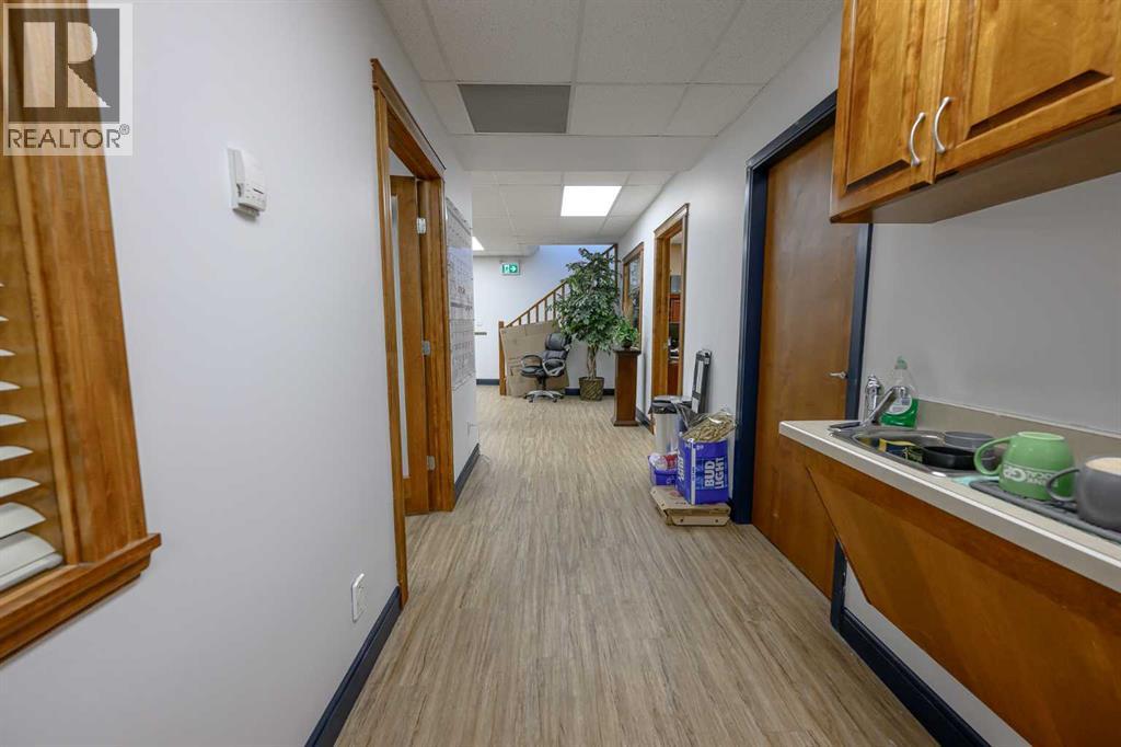 Lower 11725 105 Street - Photo 17
