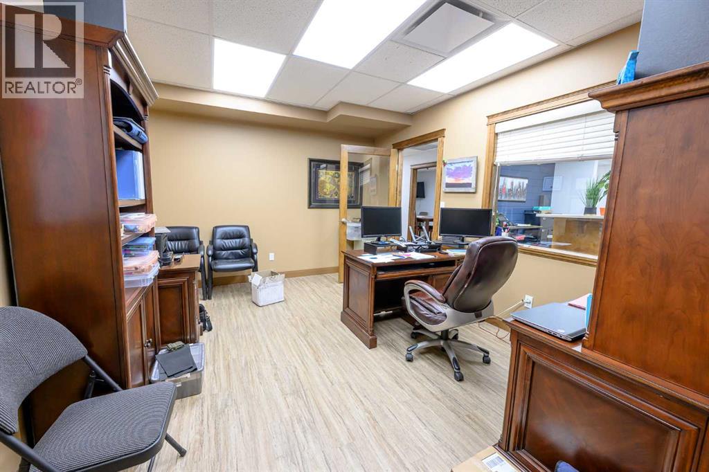Lower 11725 105 Street - Photo 21