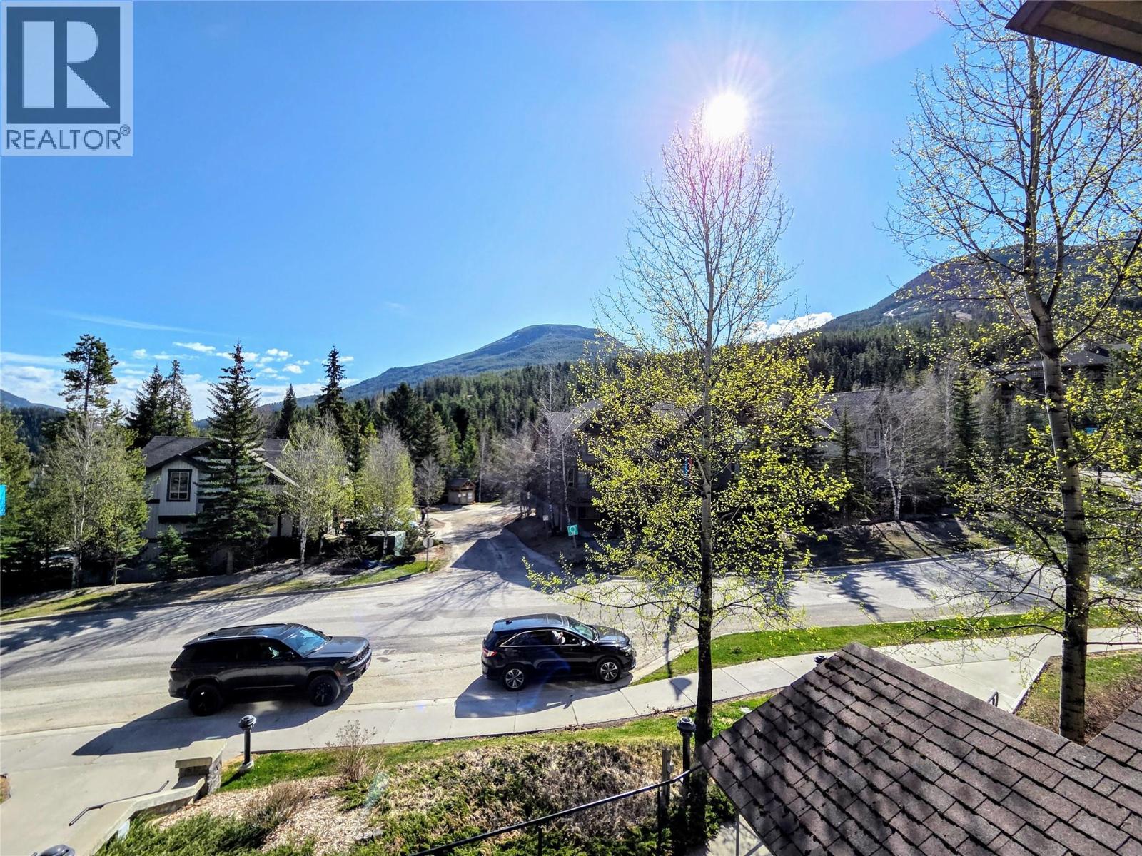 #304 2070 Summit Drive - Image 2