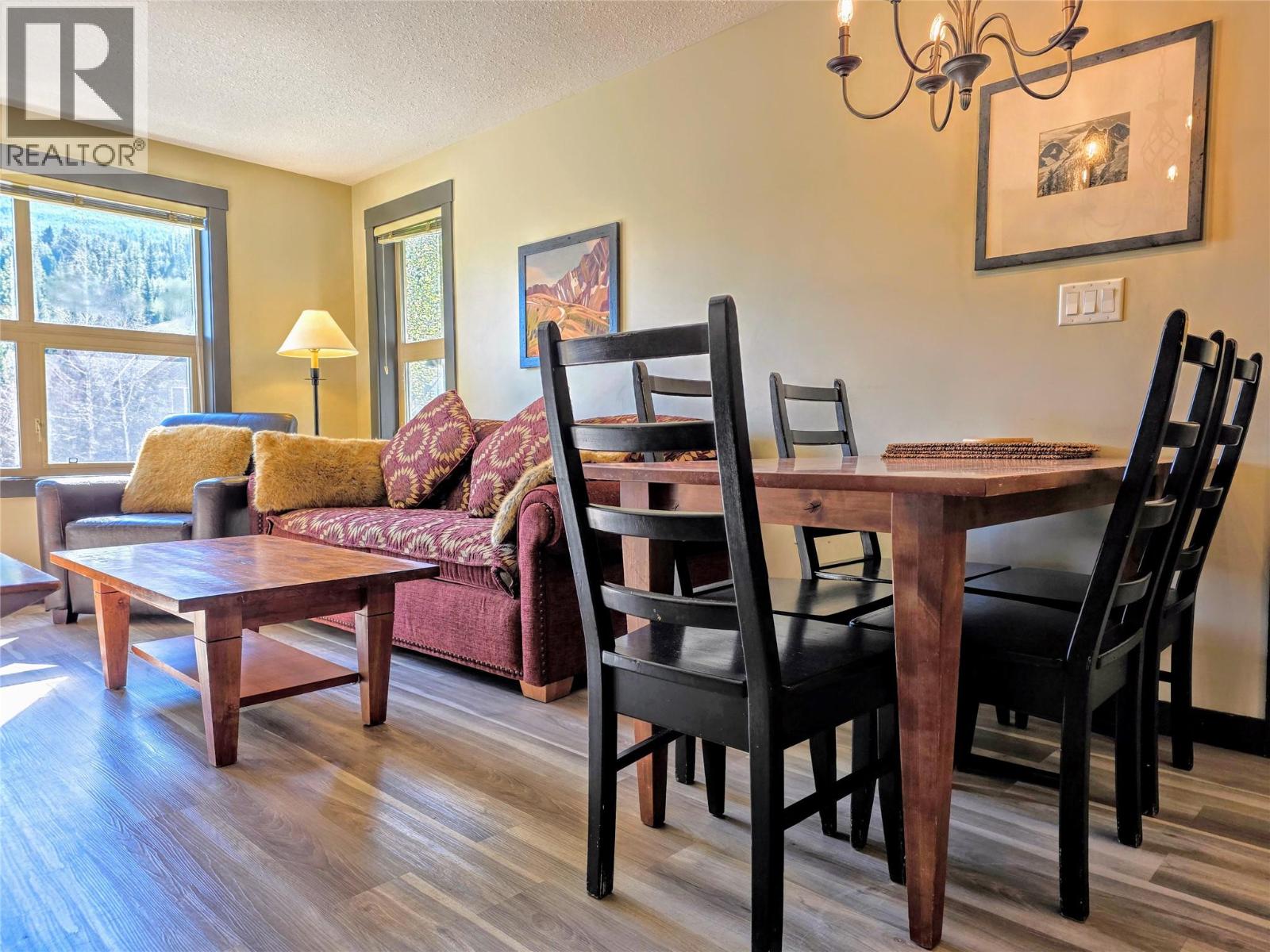 #304 2070 Summit Drive - 5