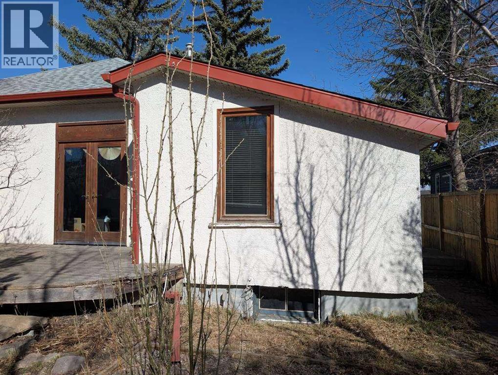 53 Elma Street W - 6