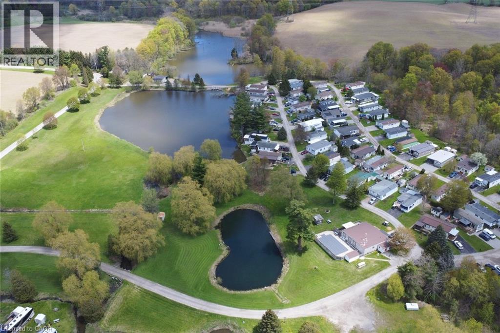 #5 PONDVIEW 2490 GOVERNORS Road - 5