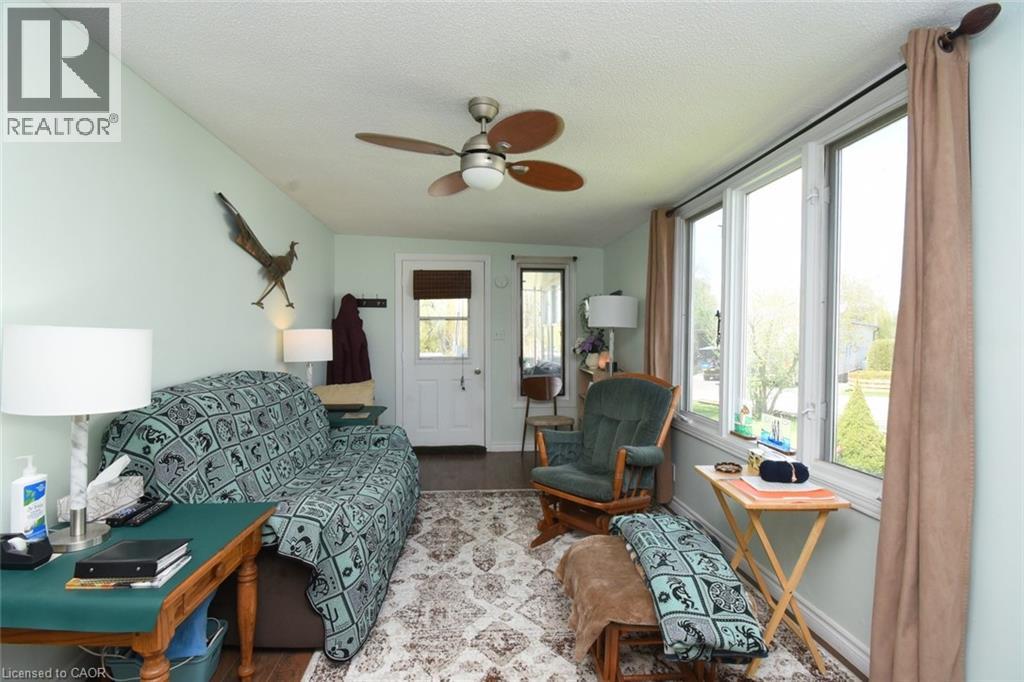 #5 PONDVIEW 2490 GOVERNORS Road - 11