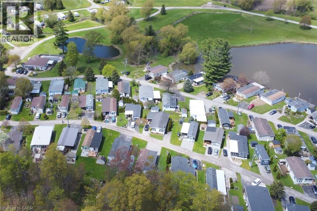 #5 PONDVIEW 2490 GOVERNORS Road - 31