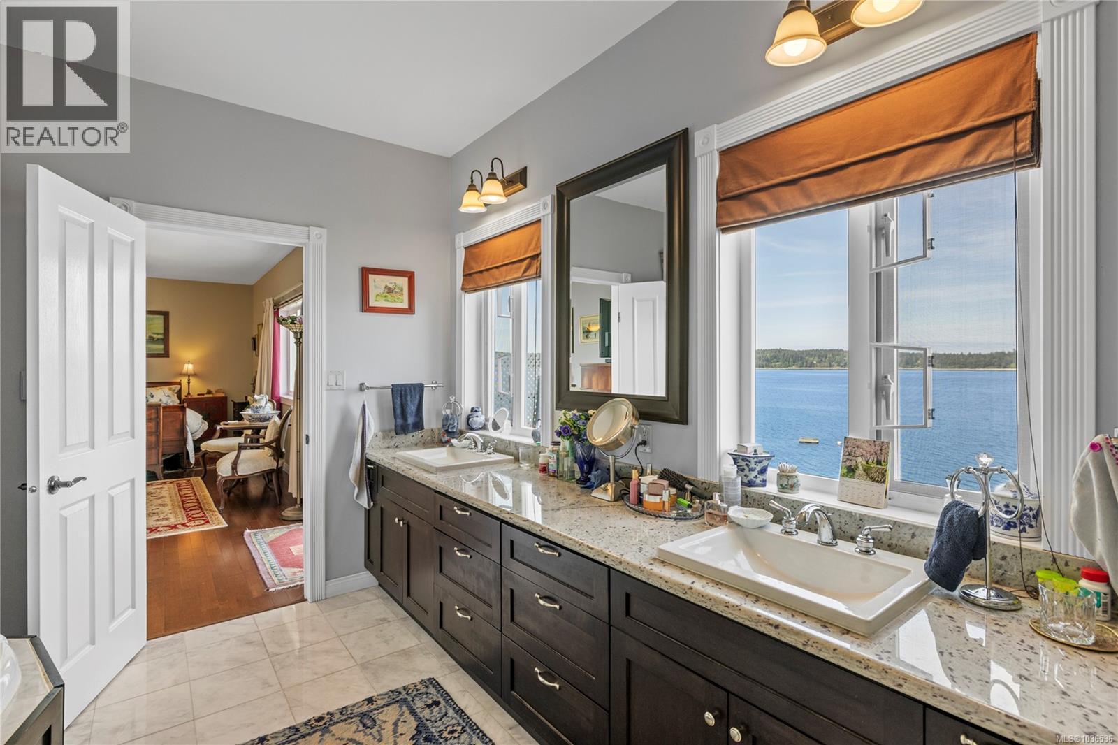 363 Chemainus Rd - 29
