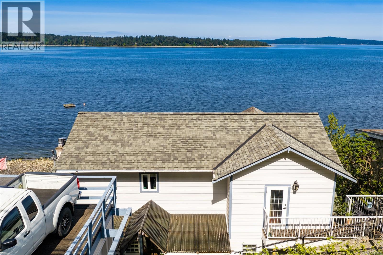 363 Chemainus Rd - Image 2