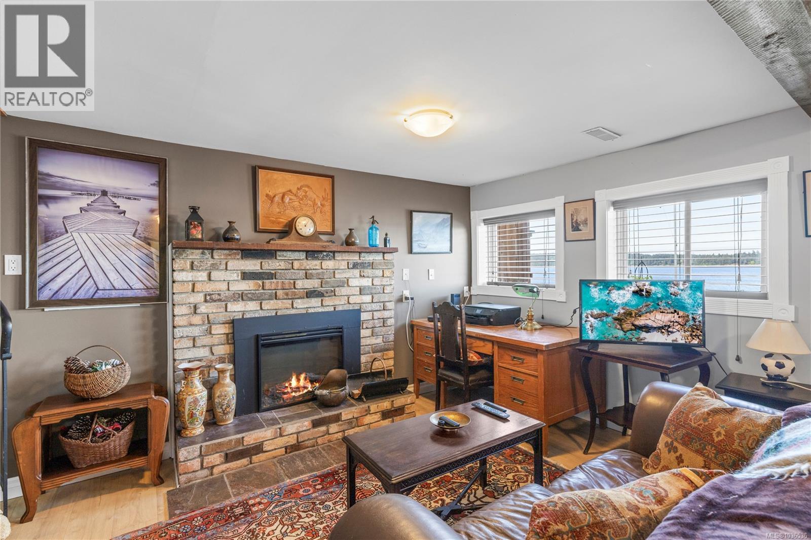 363 Chemainus Rd - 35