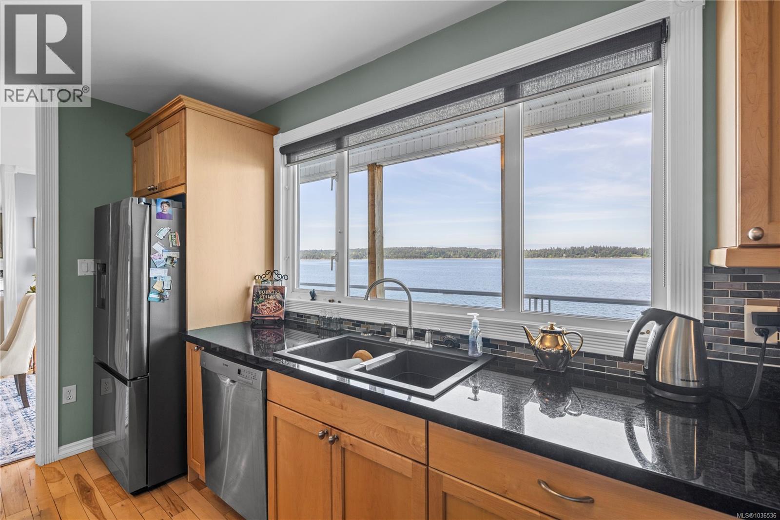 363 Chemainus Rd - 15