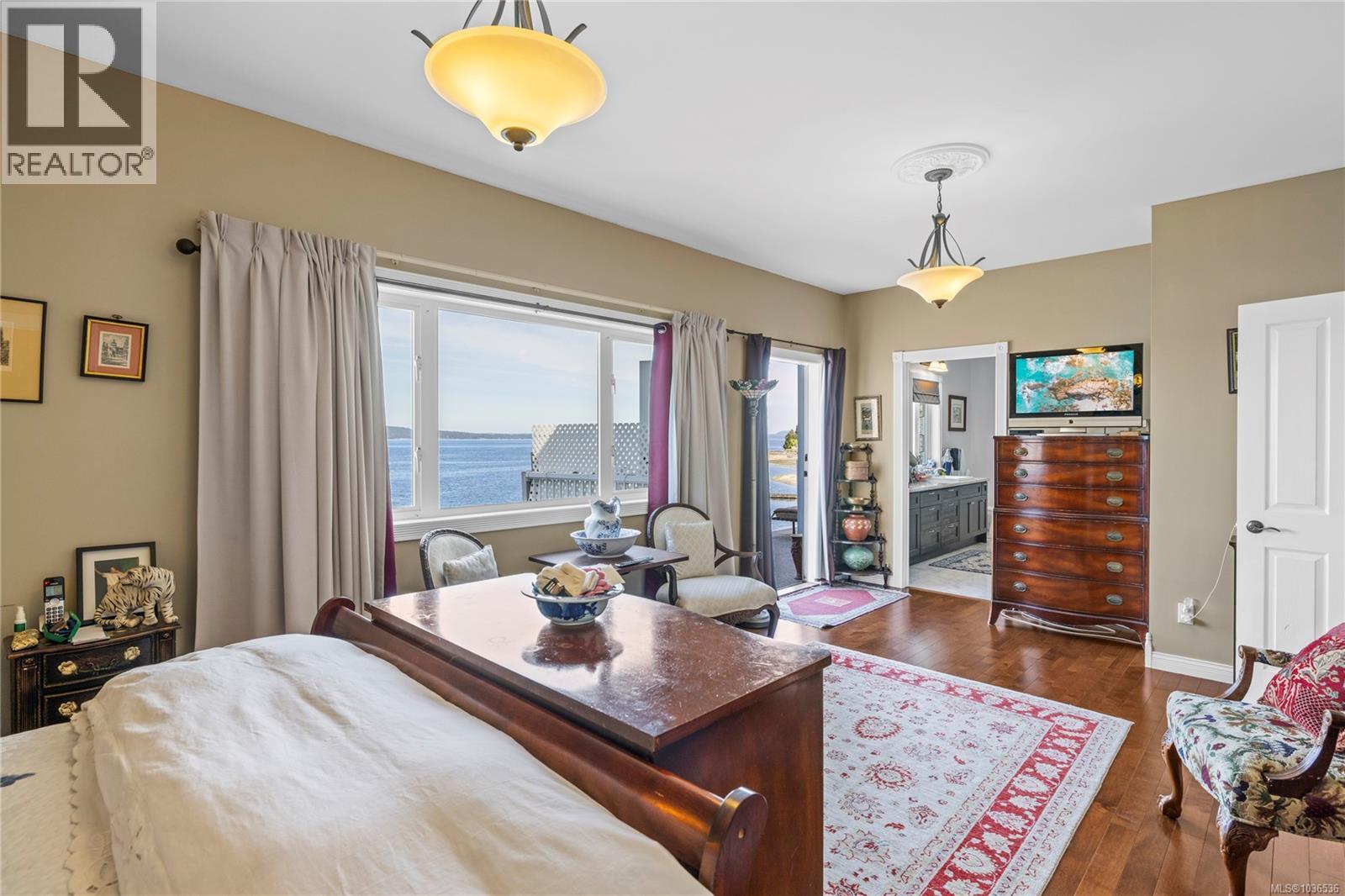 363 Chemainus Rd - 26