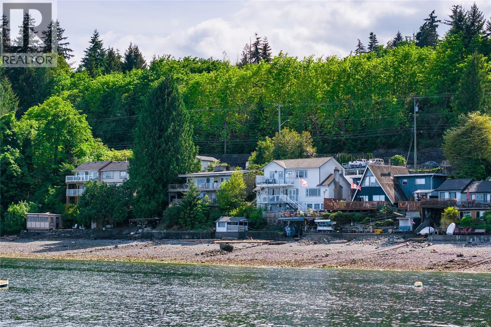 363 Chemainus Rd - 4