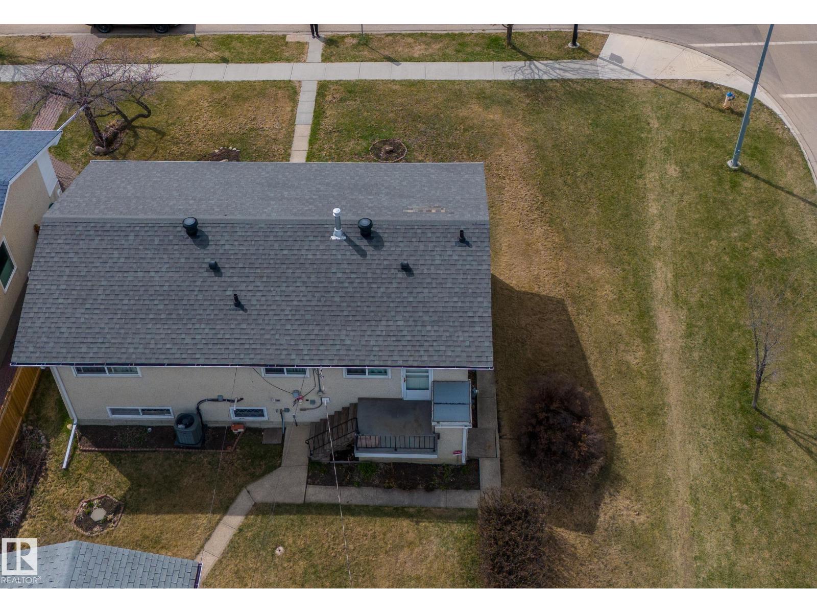 5915 115 ST NW - 5