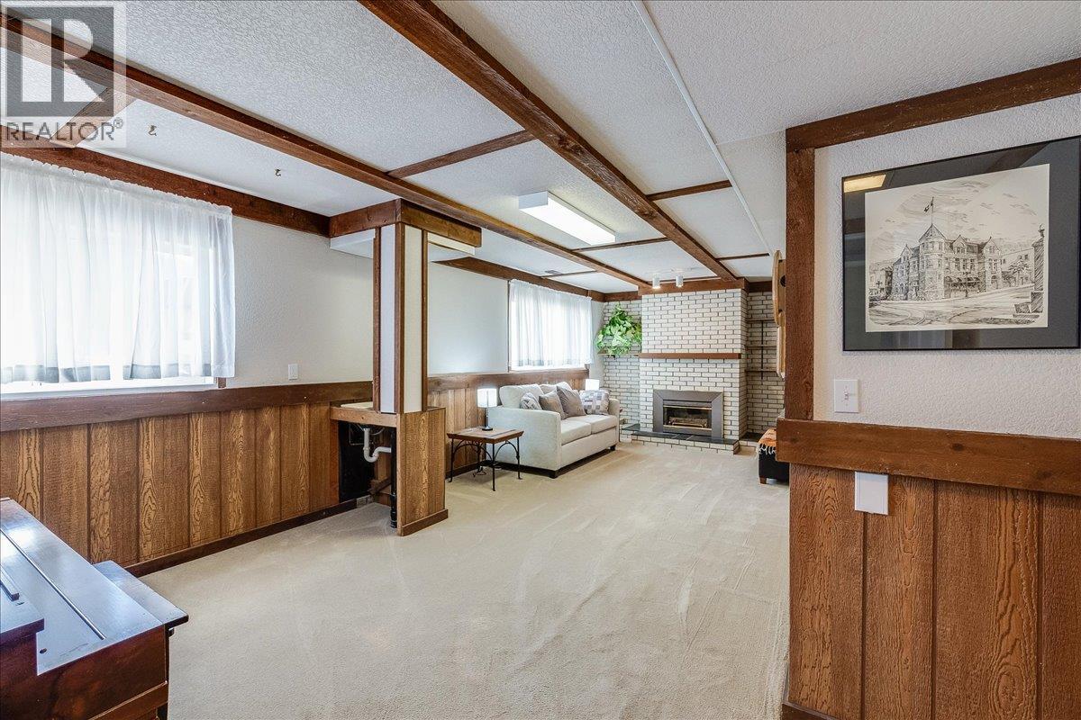 567 Goddard Road - 28