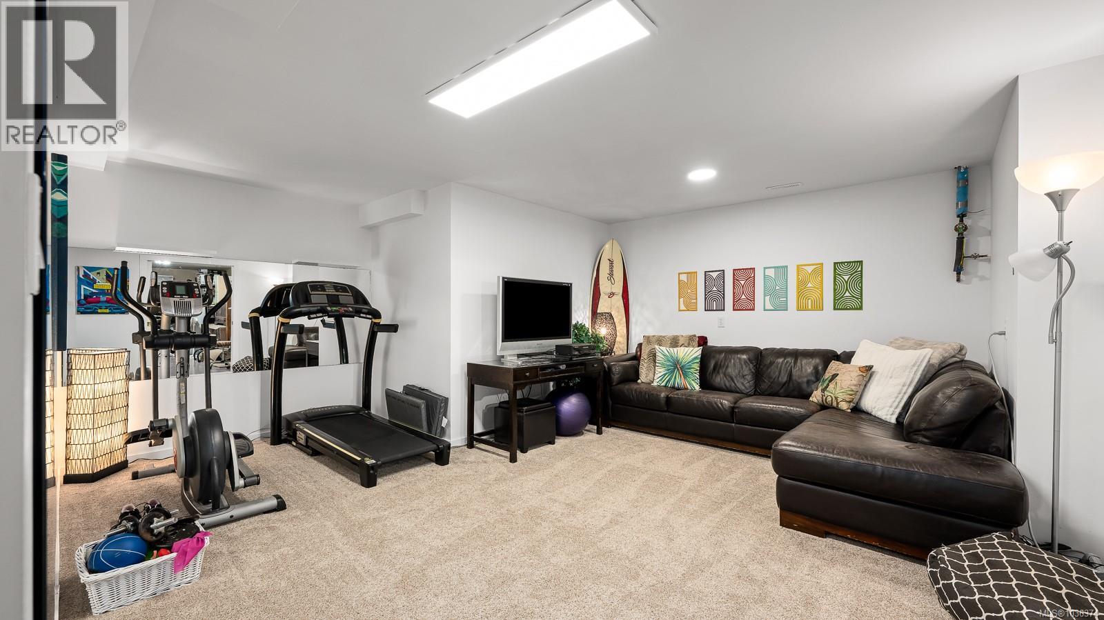 722 Nelson Rd - 43