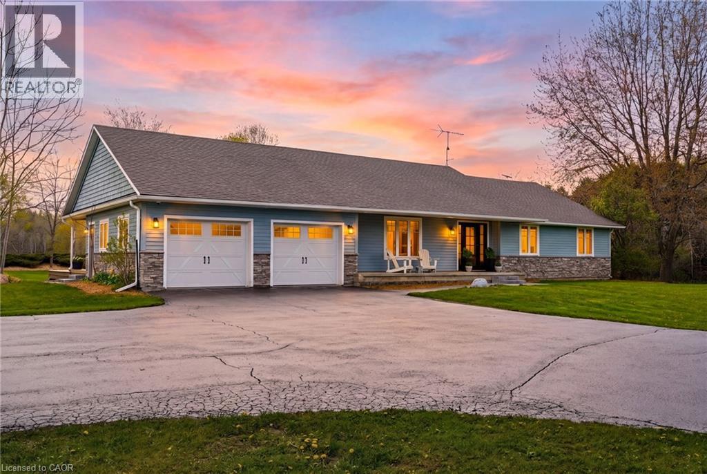 7196 MCNIVEN Road - 1