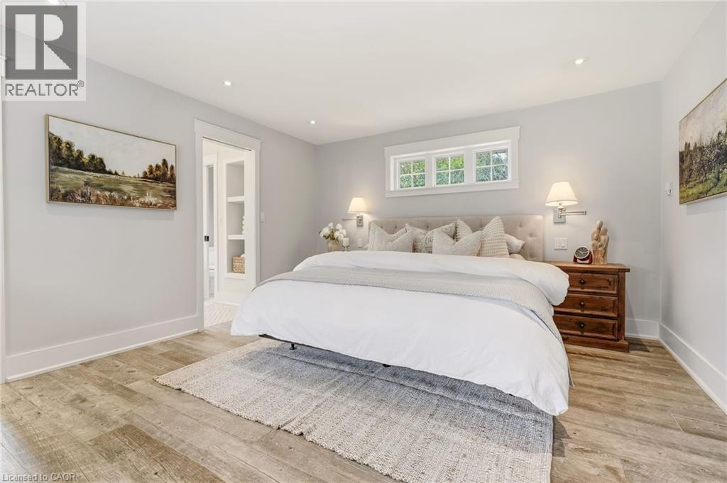 7196 MCNIVEN Road - 20