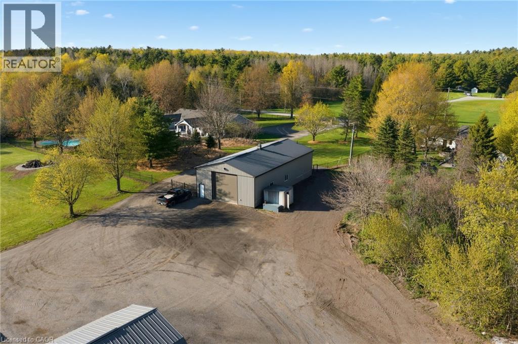 7196 MCNIVEN Road - 40