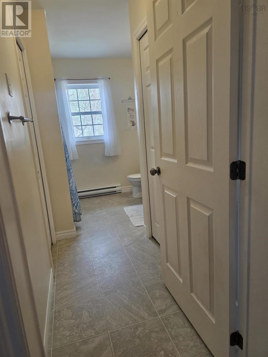 14 LAWRENCE STREET - 9
