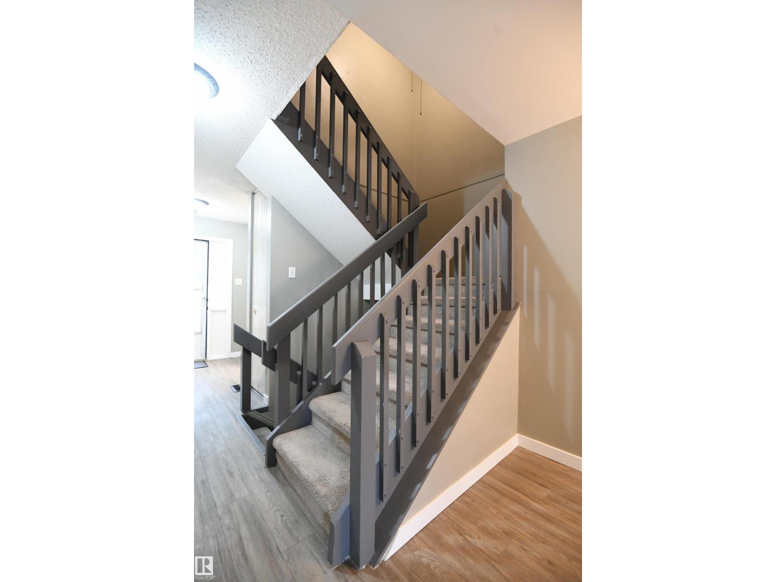 6706 36A AV NW, Edmonton