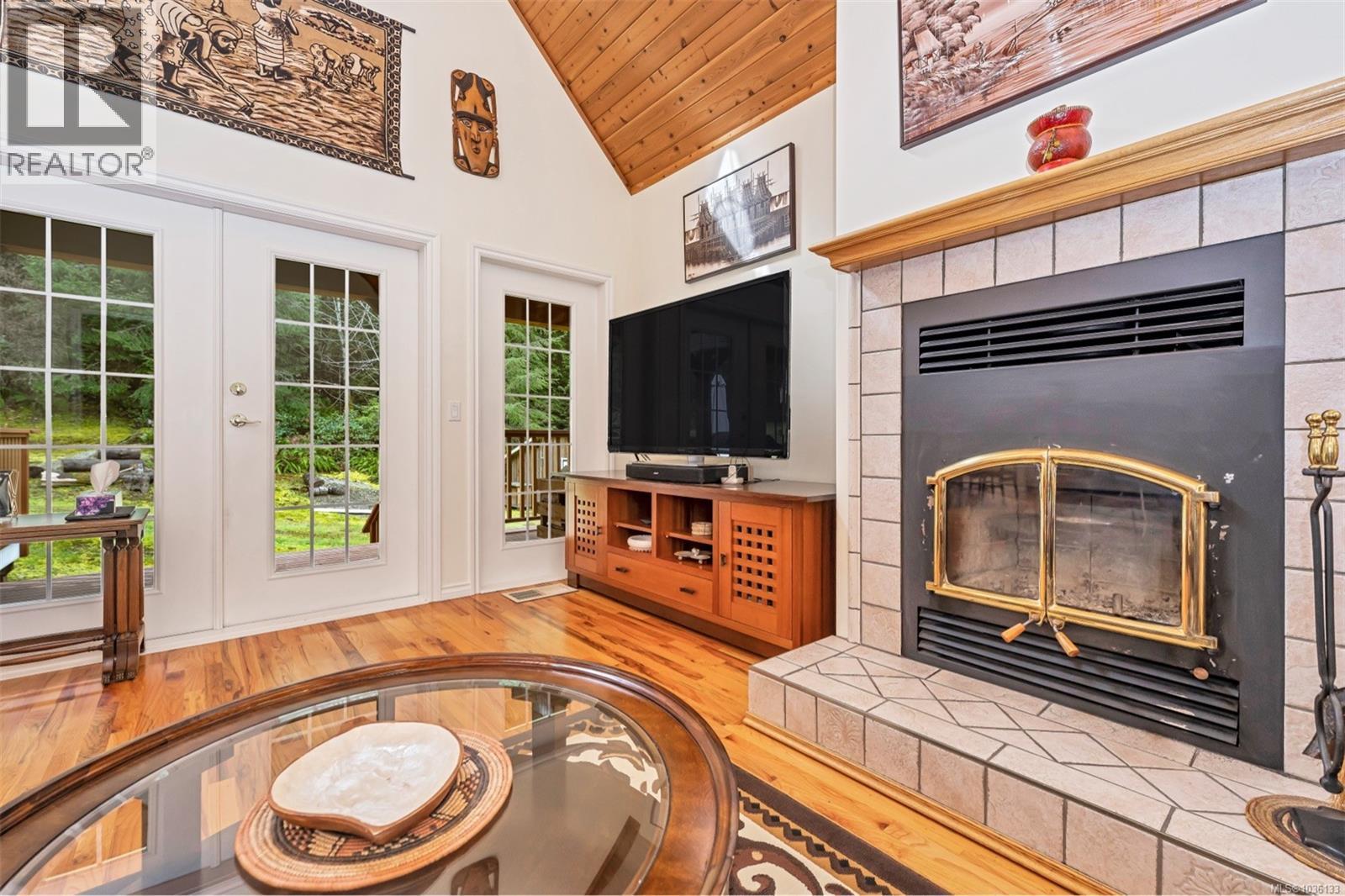 2812 Southey Point Rd - 8