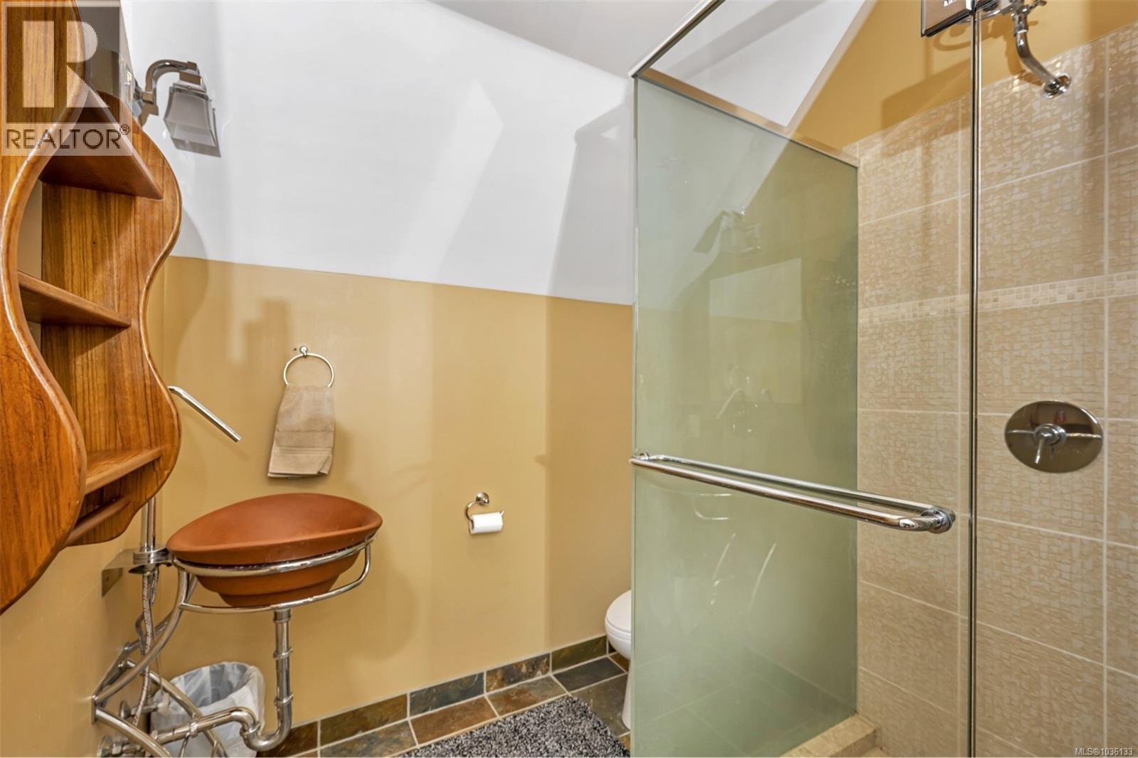 2812 Southey Point Rd - 56