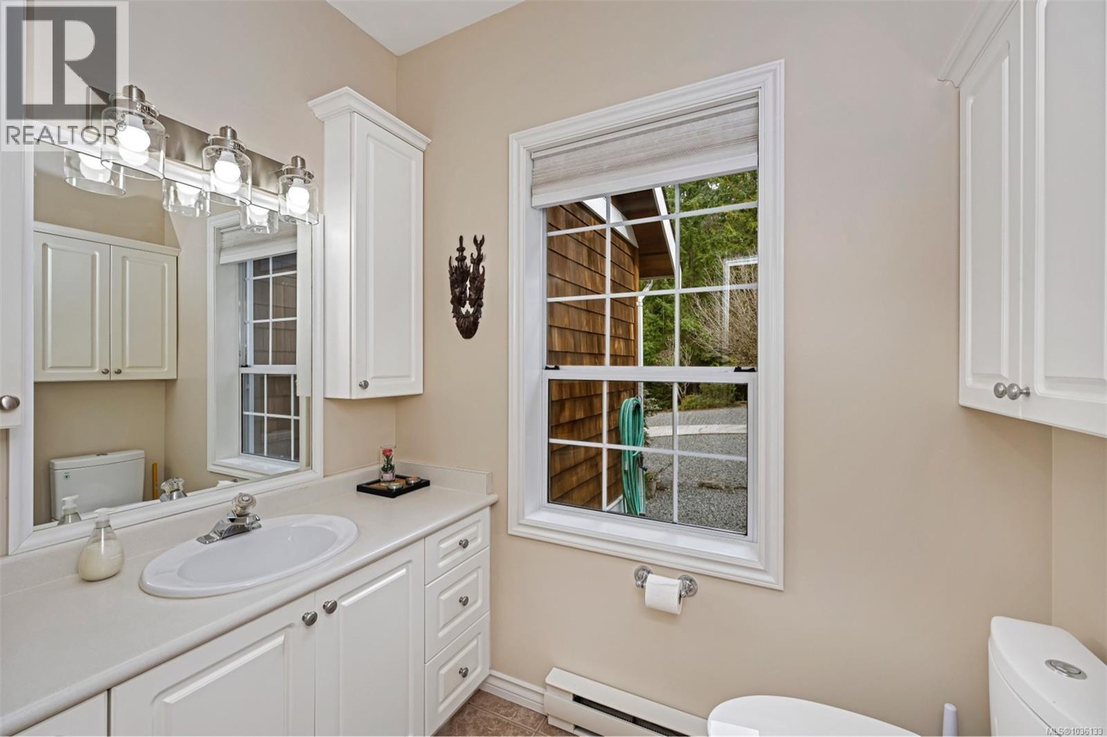 2812 Southey Point Rd - 24