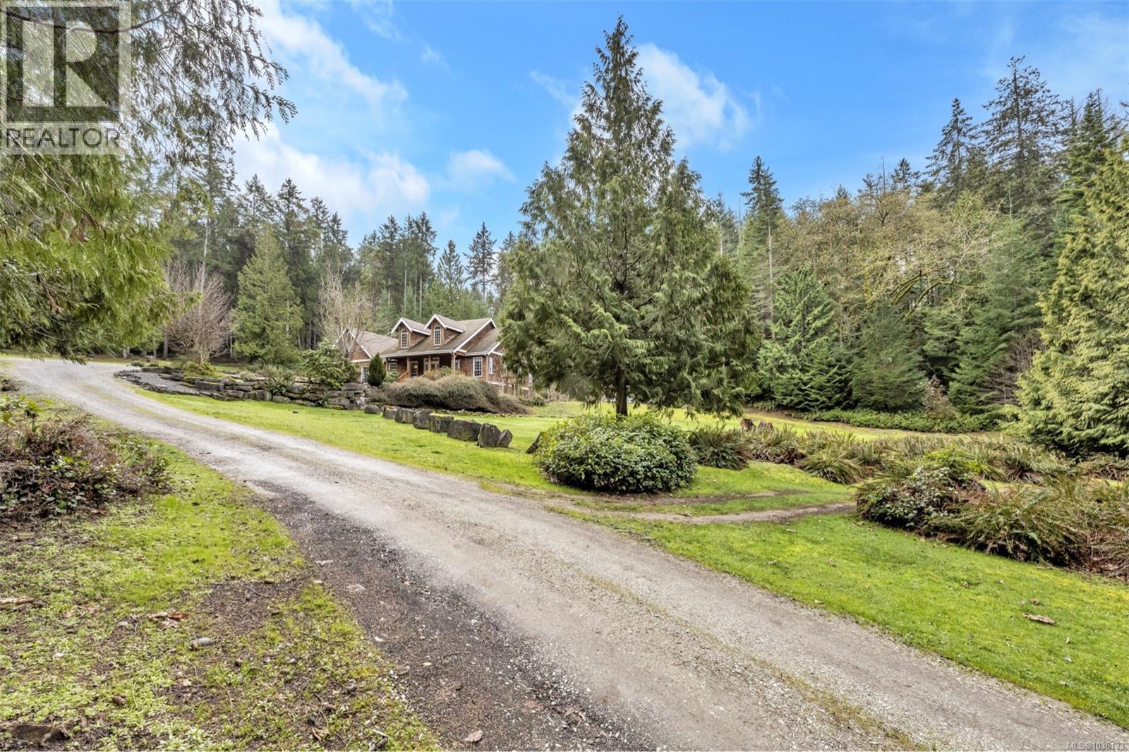 2812 Southey Point Rd - Image 2