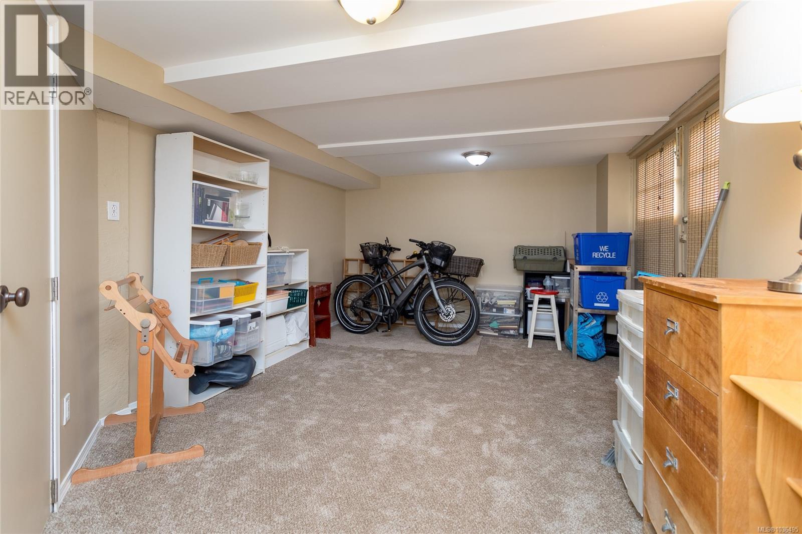 3307 Doncaster Rd - 33