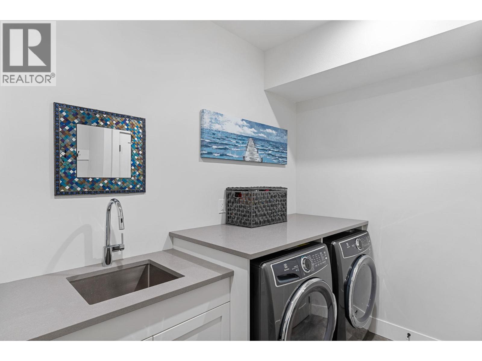 10100 Tyndall Road Unit# 13, Lake Country