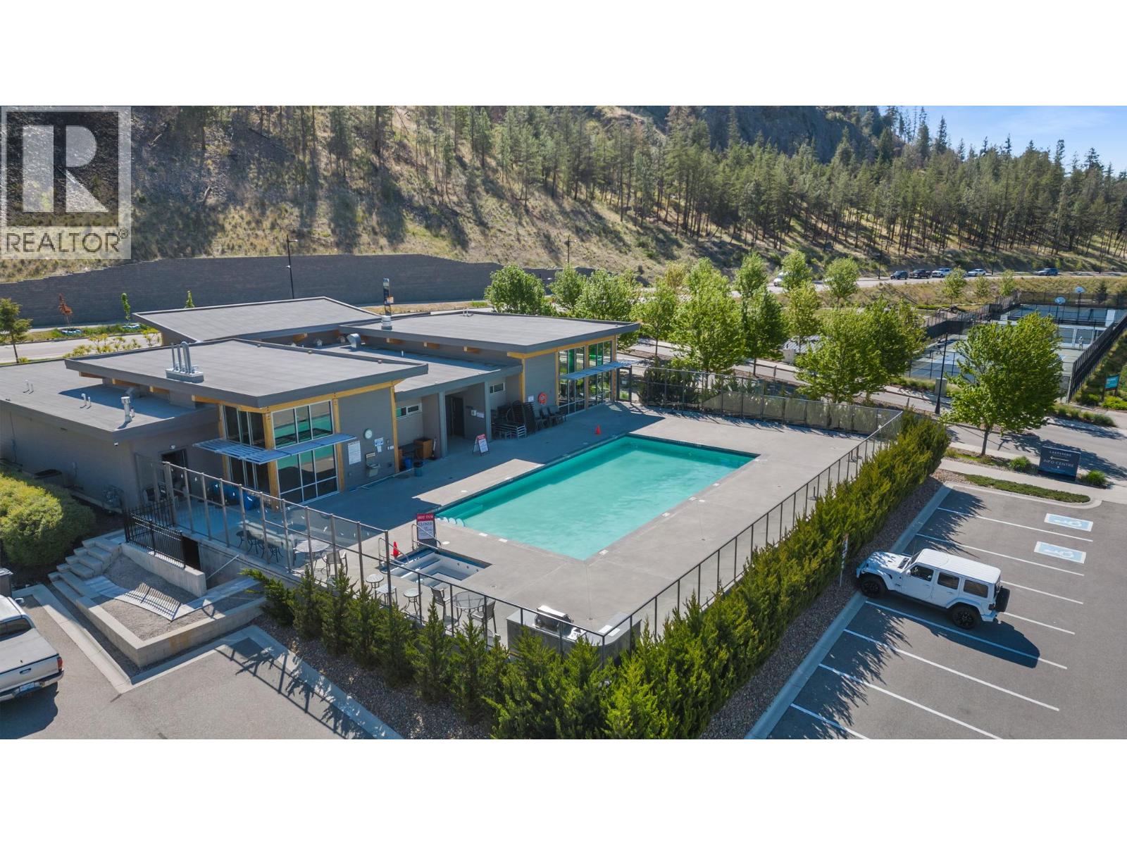 10100 Tyndall Road Unit# 13, Lake Country