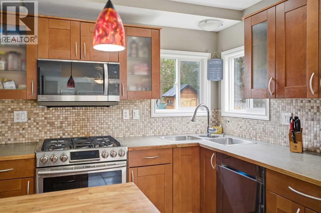 2608 Deer side Drive SE - 14