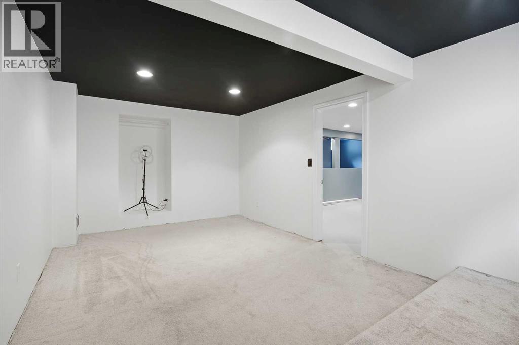 2608 Deer side Drive SE - 34