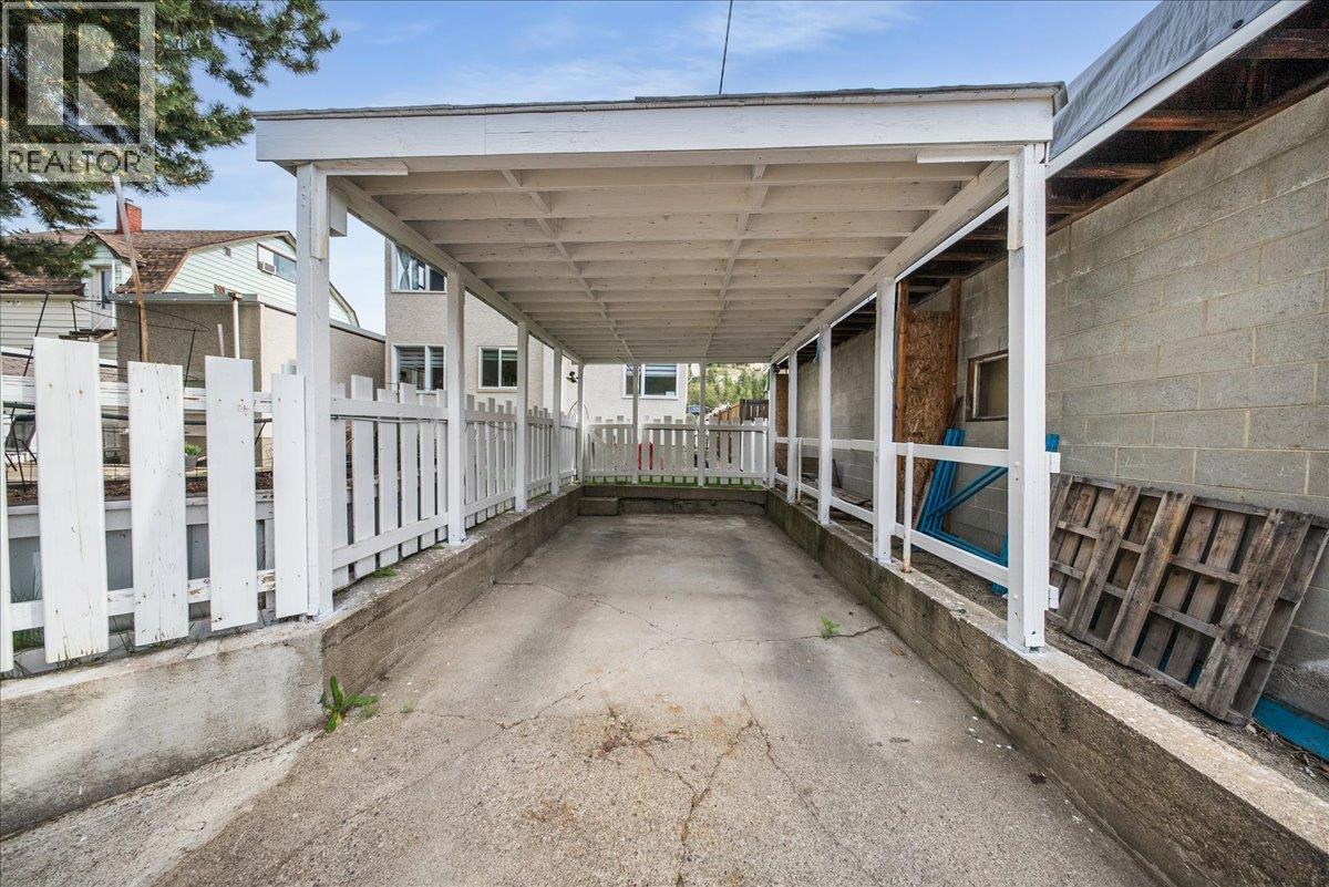 2120 Sixth Avenue - 46