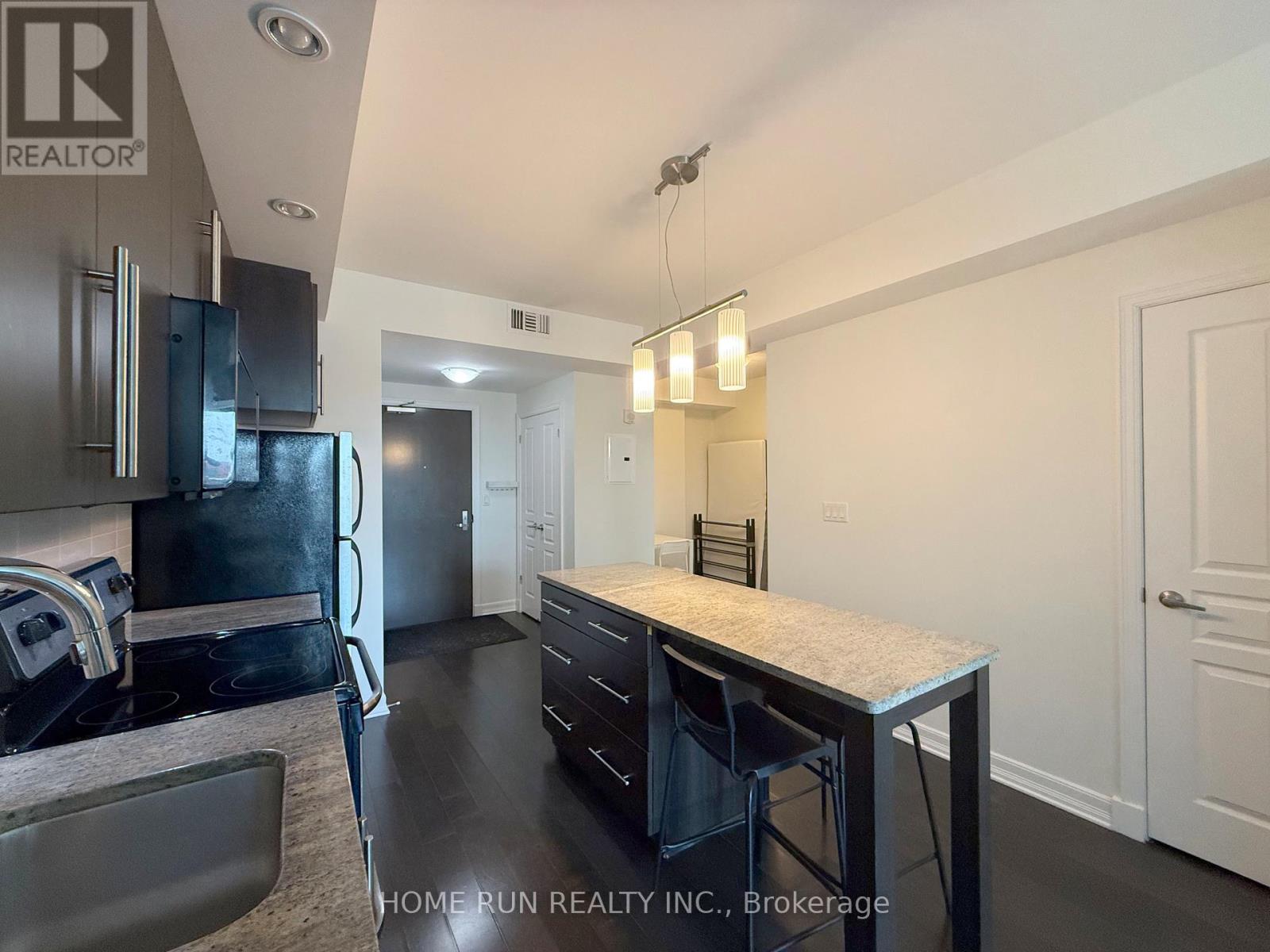 #307 238 BESSERER STREET - 16