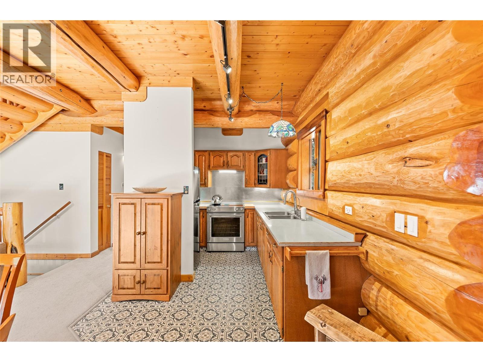 920 Idabel Lake Road - 6
