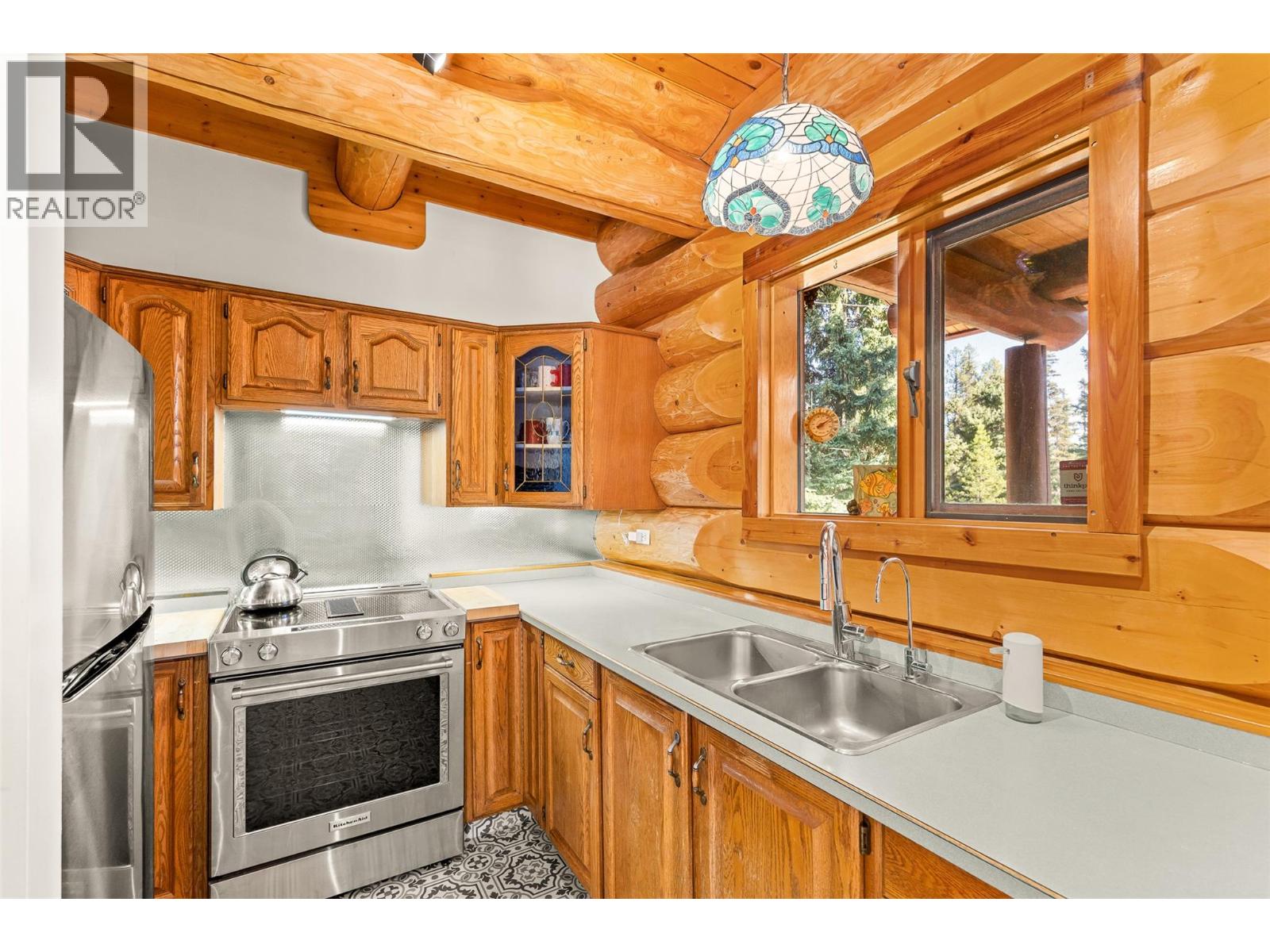 920 Idabel Lake Road, Kelowna