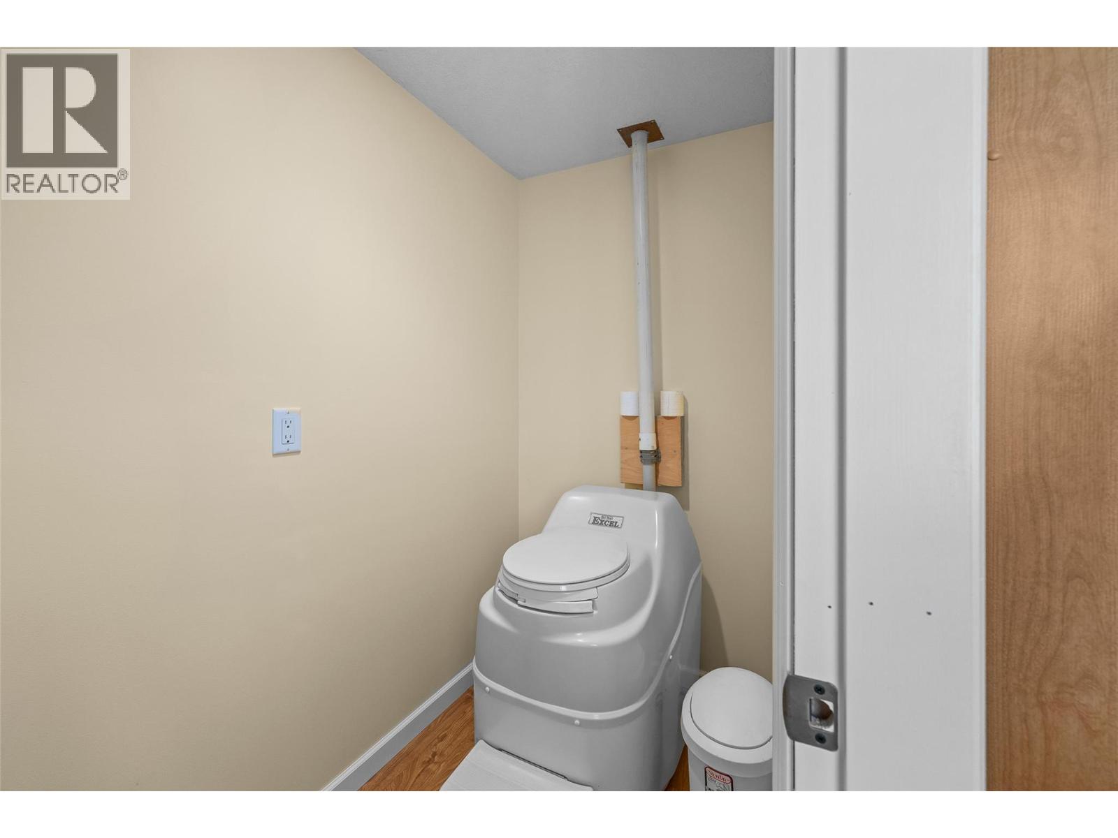 920 Idabel Lake Road - 84