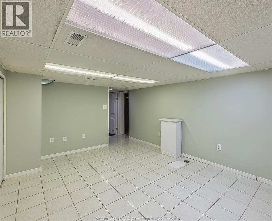 3170 ACADEMY DRIVE, Windsor, Ontario, N9E2H4 — Photo 26