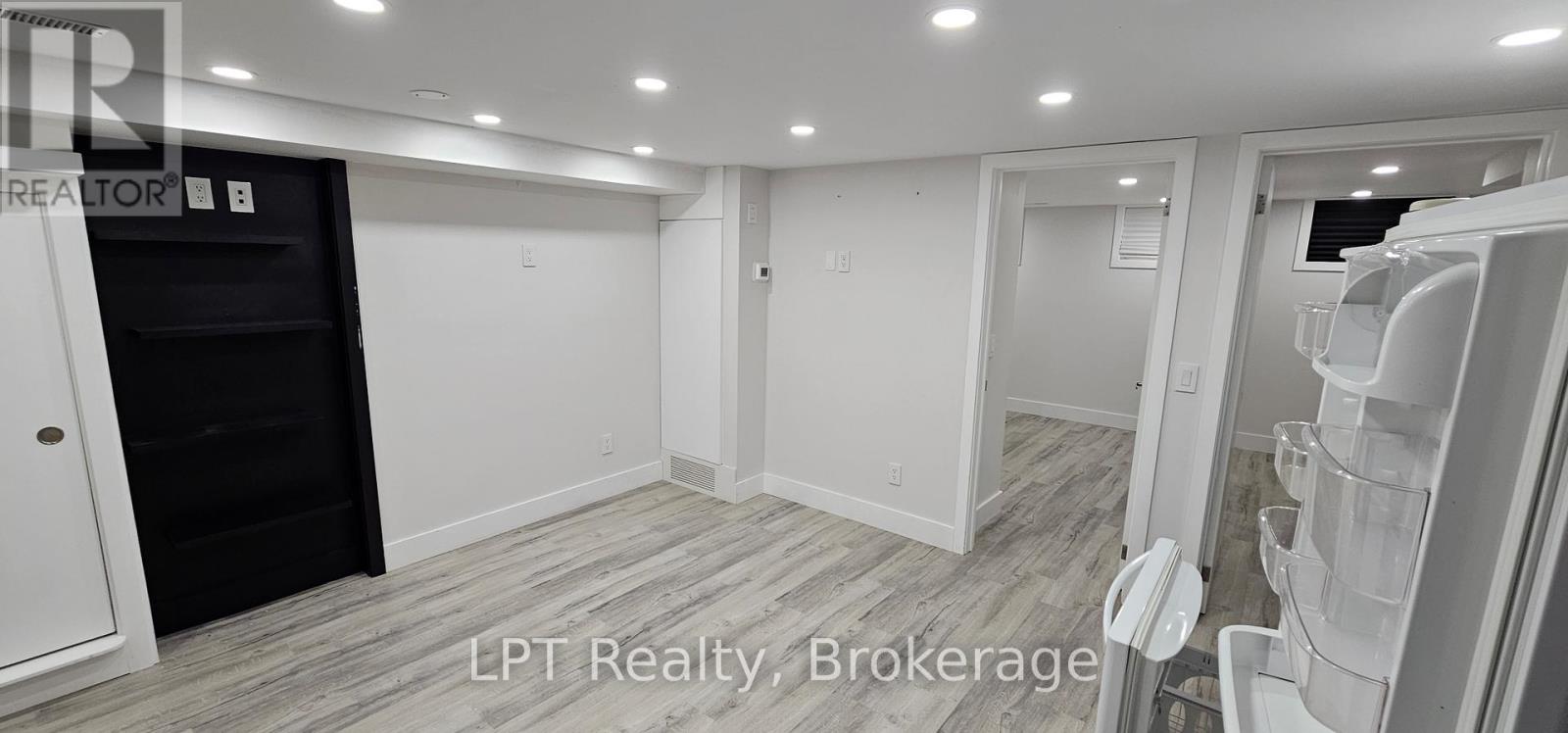 474 PHILLIP MURRAY AVENUE - 24