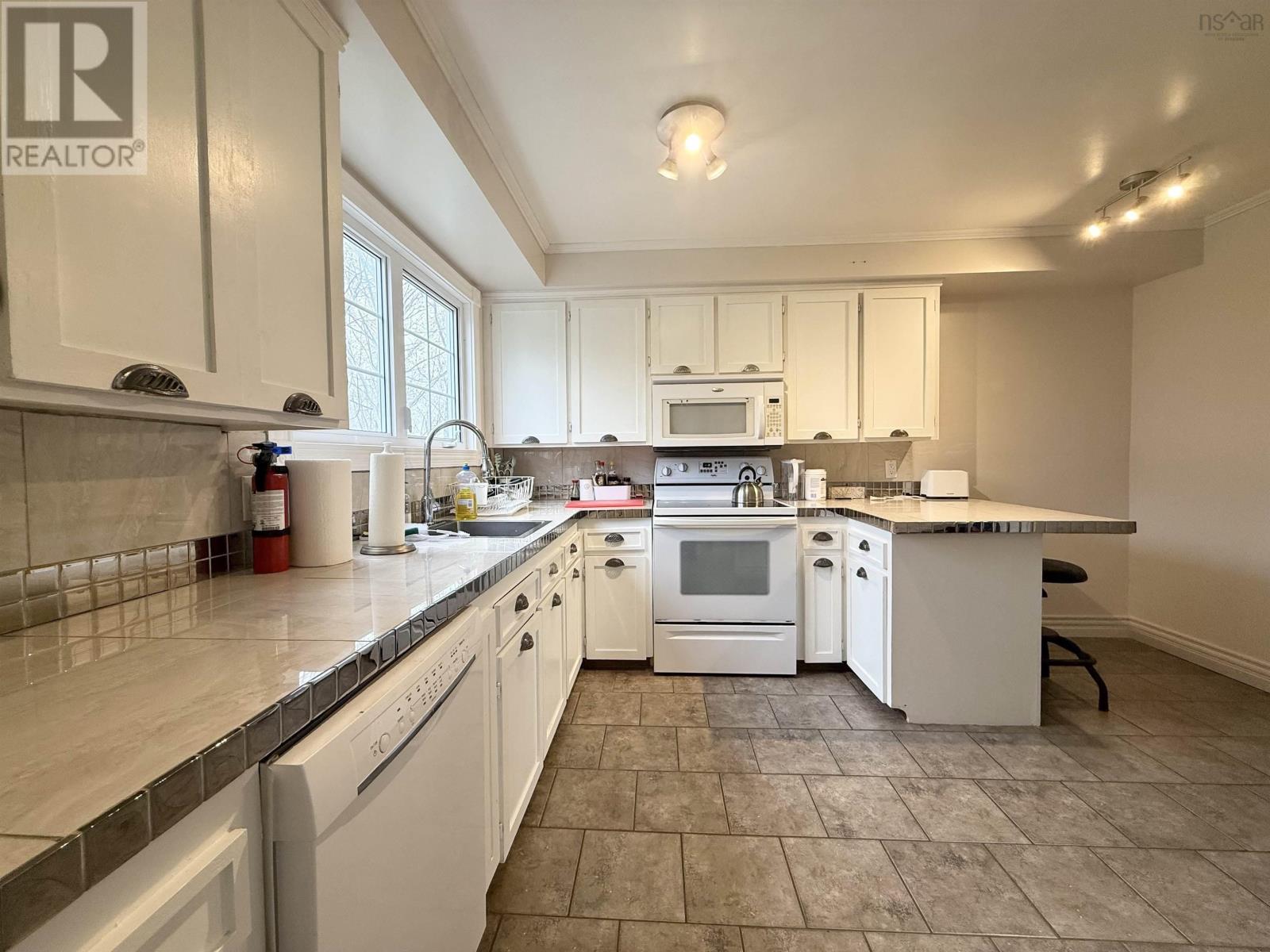 Property 27 of 42 of 82 & 86 Pulsifer Road