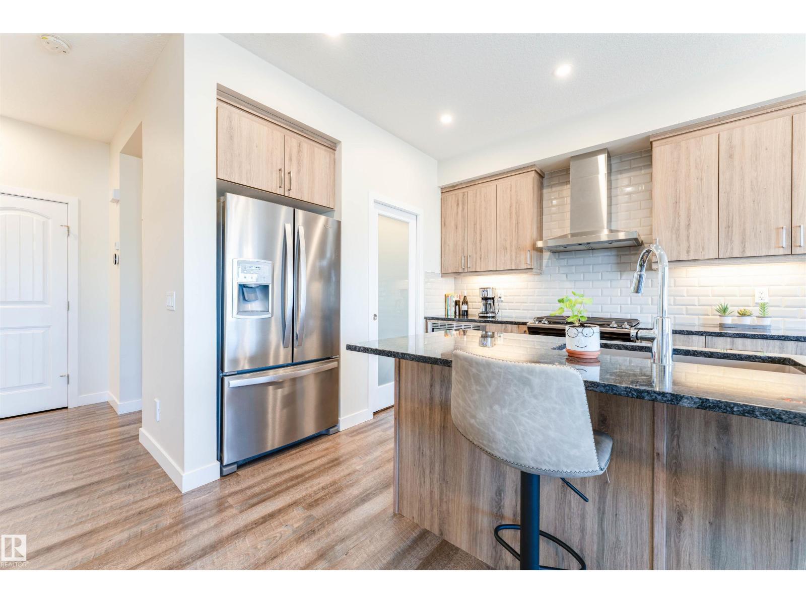 22938 95a AV NW NW, Edmonton