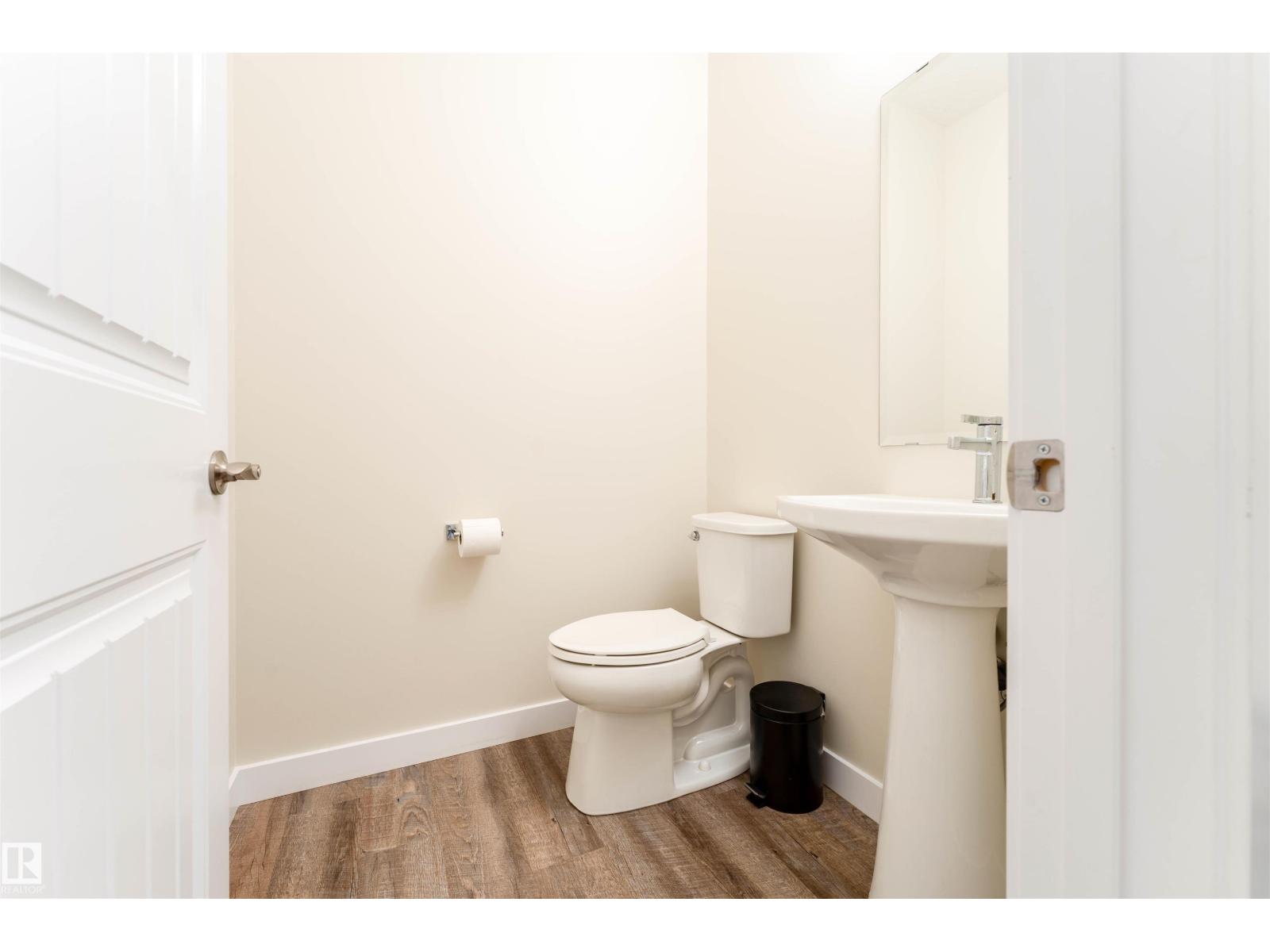 22938 95a AV NW NW - 45