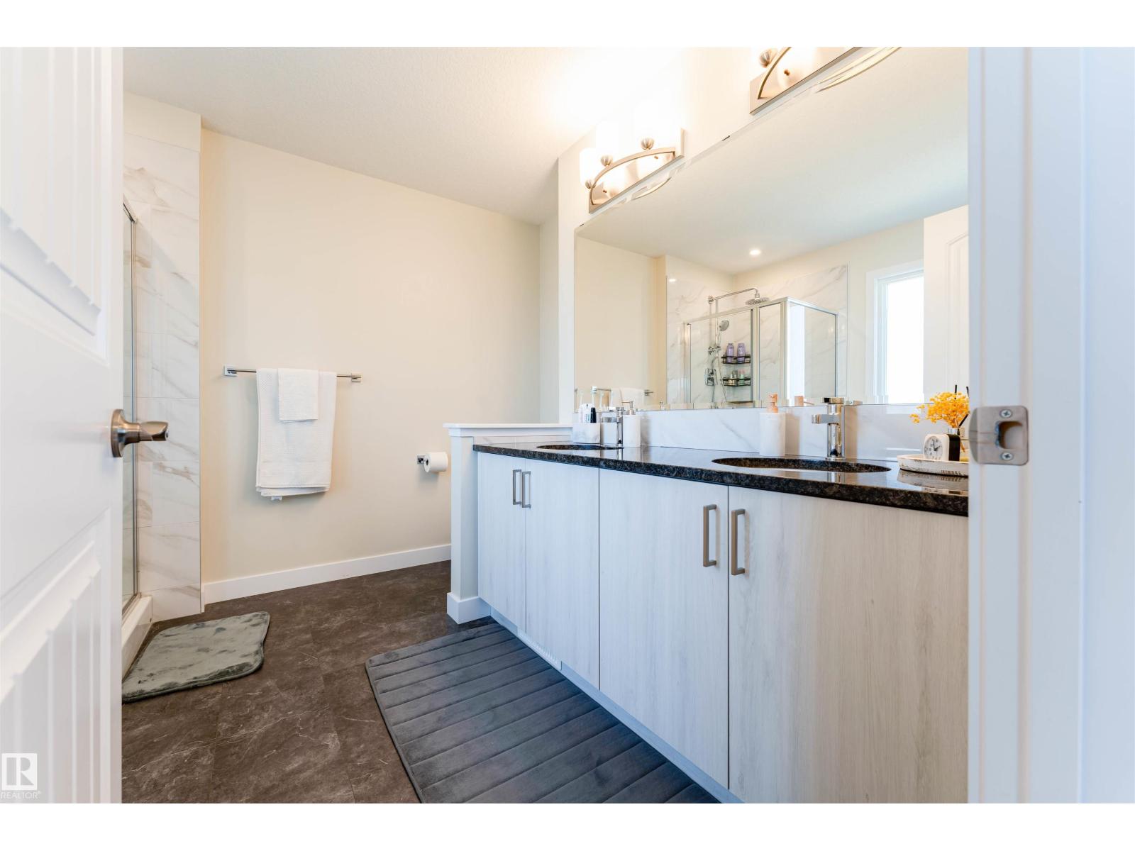 22938 95a AV NW NW, Edmonton